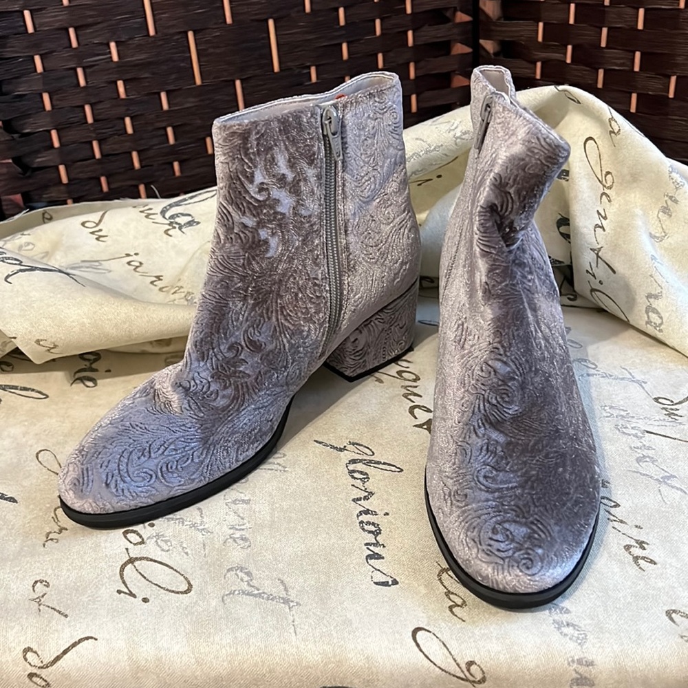Vaneli Gray Suede Ankle Boots